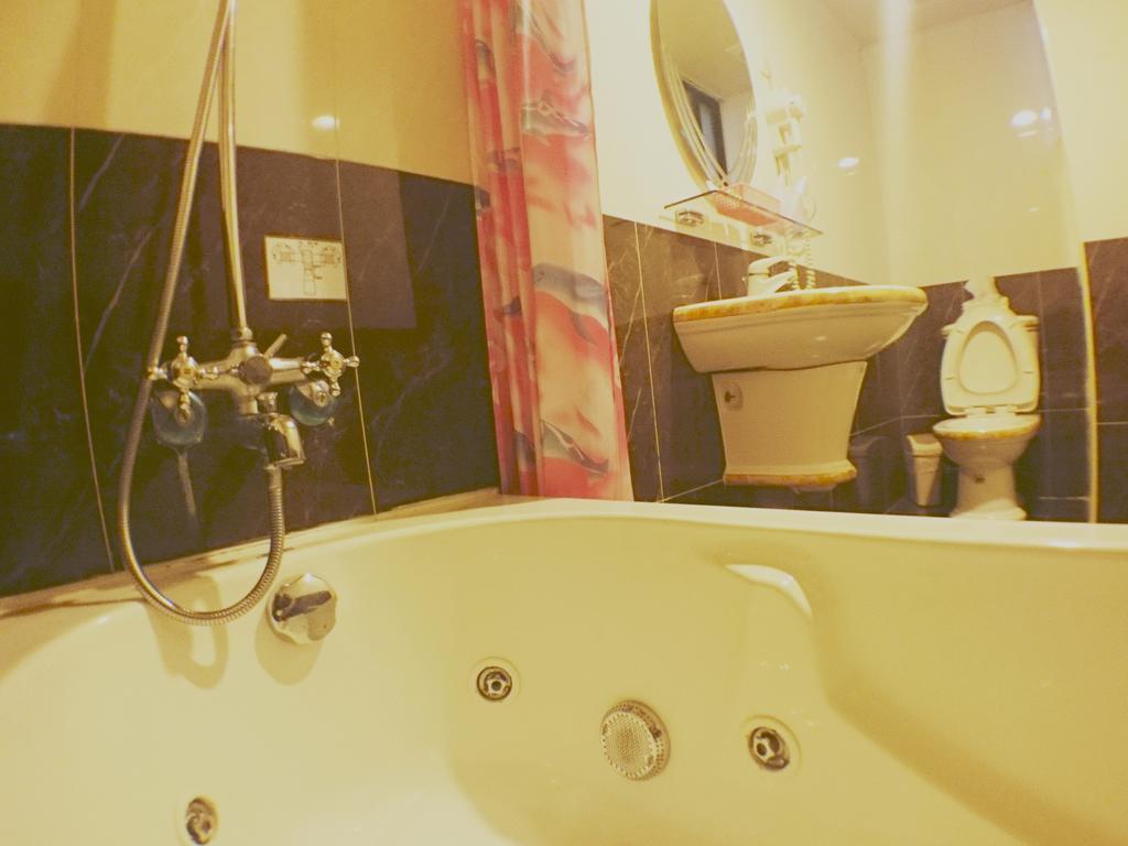 Fu Chia Hotel Keelung Chambre photo