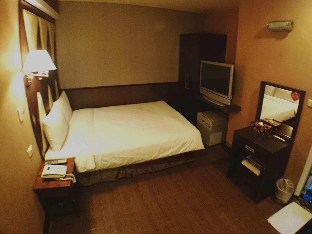 Fu Chia Hotel Keelung Extérieur photo