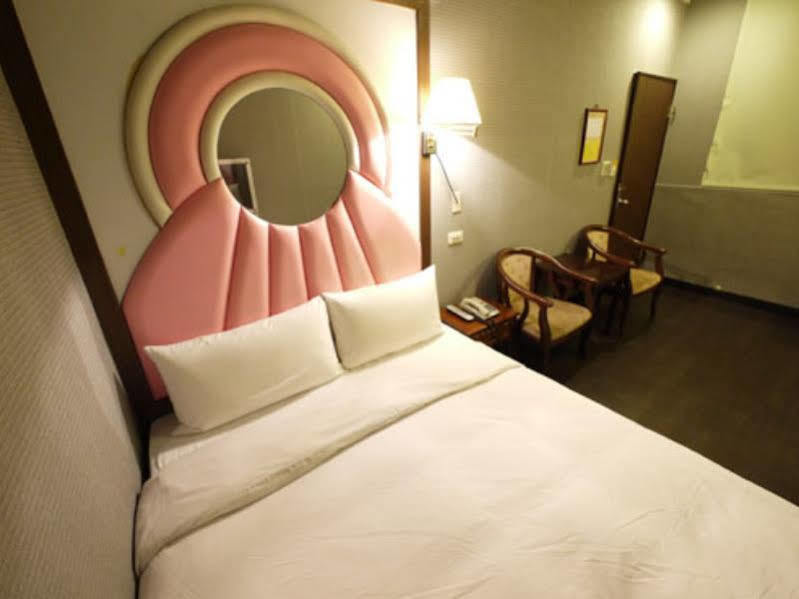 Fu Chia Hotel Keelung Extérieur photo